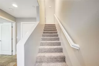 Photo #5: 2598555 Listing