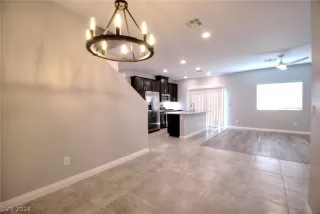 Photo #6: 2598597 Listing 