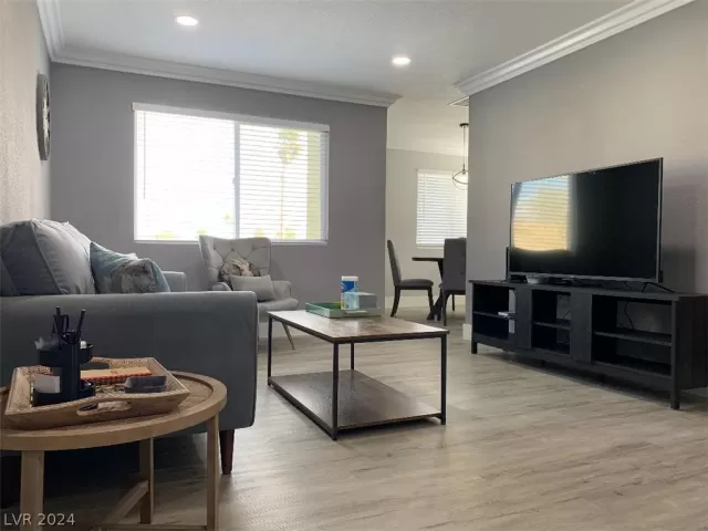 MLS: 2598615 Condo For Sale