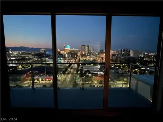 Photo #1: 2598654 Listing 