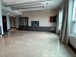 Photo #3: 2598654 Listing 