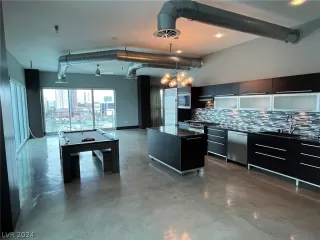 Photo #6: 2598654 Listing 