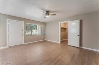 Photo #3: 2598660 Listing 