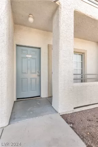 Photo #1: 2598667 Listing