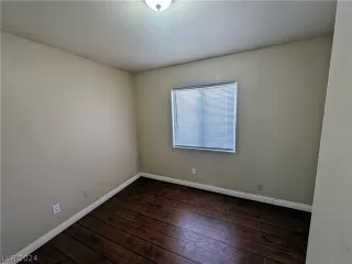 Photo #5: 2598669 Listing 