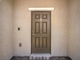 Photo #4: 2598728 Listing 