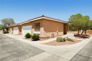 Photo #5: 2598741 Listing 