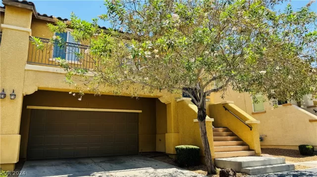 MLS: 2598746 Condo For Sale