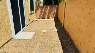 Photo #3: 2598746 Listing 