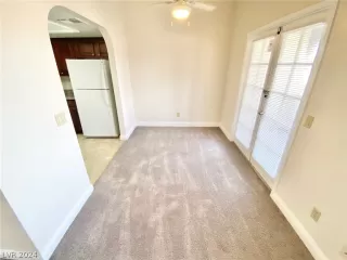 Photo #2: 2598750 Listing 