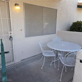 Photo #2: 2598785 Listing 