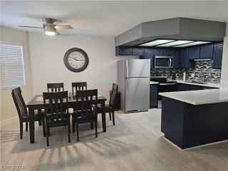 Photo #6: 2598785 Listing 