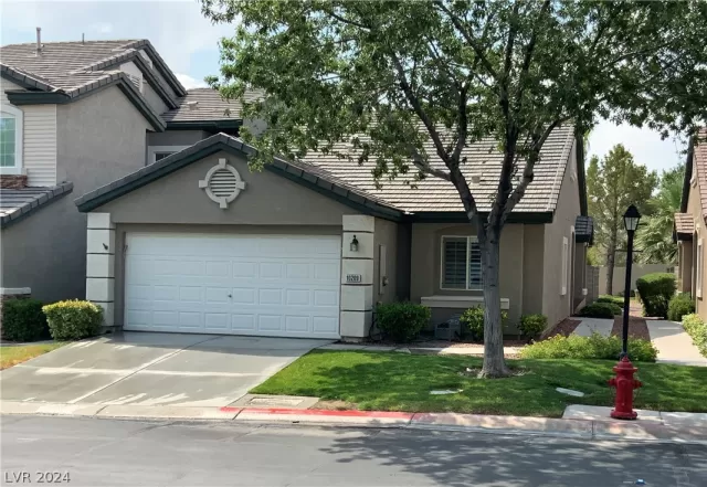 MLS: 2598861 Condo For Sale