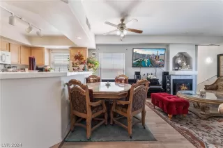 Photo #5: 2598872 Listing