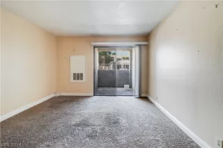 Photo #1: 2598892 Listing 