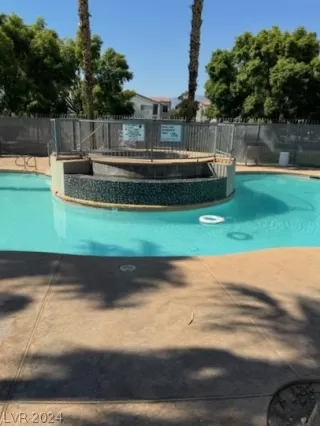 Photo #1: 2598895 Listing