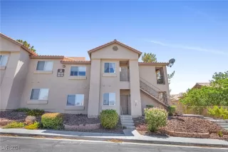 Photo #1: 2598938 Listing 