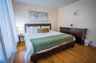 Photo #3: 2598946 Listing 