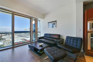 Photo #2: 2599064 Listing 