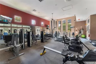 Photo #5: 2599074 Listing