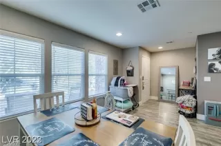 Photo #5: 2599120 Listing 