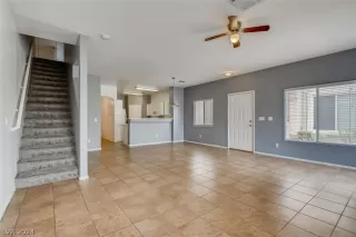 Photo #1: 2599130 Listing 