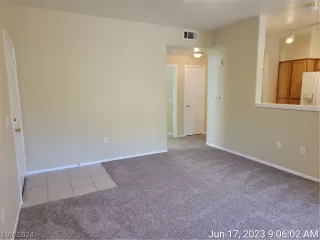 Photo #3: 2599145 Listing 