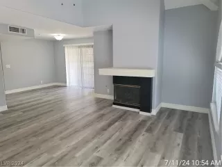 Photo #4: 2599150 Listing 