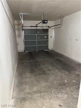 Photo #2: 2599161 Listing 