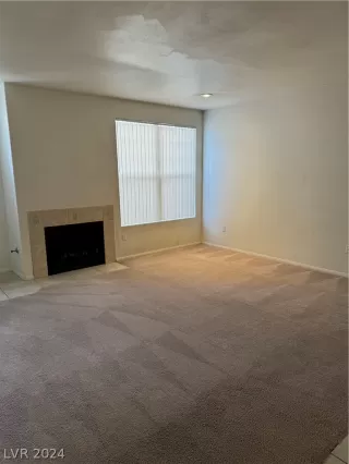 Photo #6: 2599161 Listing 