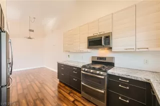 Photo #4: 2599178 Listing 