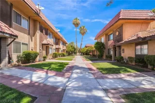 Photo #5: 2599209 Listing 