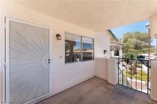 Photo #2: 2599235 Listing