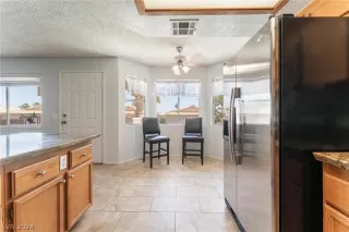 Photo #3: 2599235 Listing