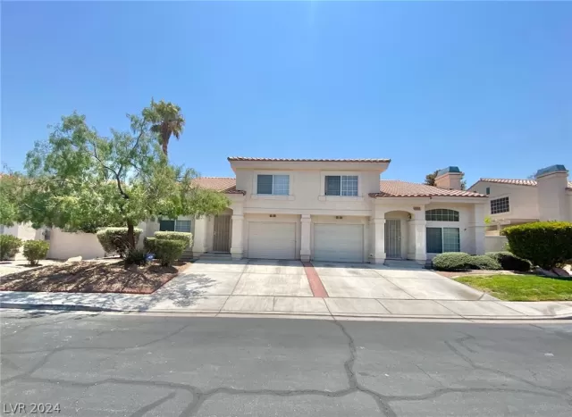 MLS: 2599268 Condo For Sale