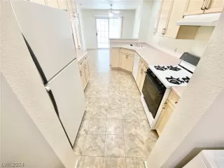 Photo #2: 2599268 Listing 