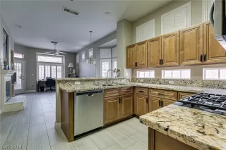 Photo #1: 2599317 Listing