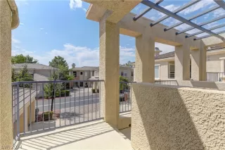 Photo #4: 2599336 Listing 