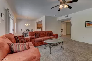 Photo #5: 2599342 Listing 