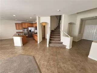 Photo #4: 2599414 Listing 