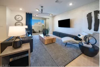 Photo #4: 2599419 Listing 