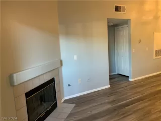 Photo #1: 2599532 Listing 