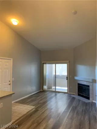 Photo #4: 2599532 Listing 