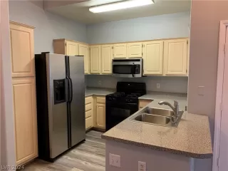 Photo #6: 2599532 Listing 