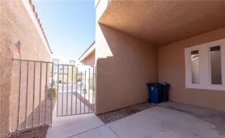 Photo #1: 2599558 Listing 