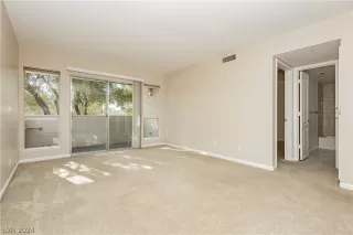 Photo #5: 2599641 Listing 