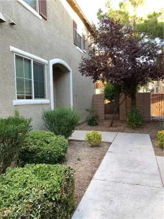 Photo #2: 2599645 Listing 