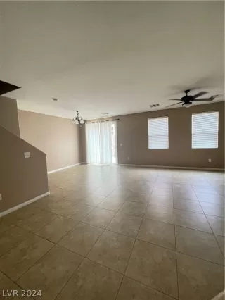 Photo #6: 2599645 Listing 