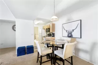 Photo #3: 2599693 Listing 