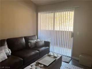 Photo #5: 2599696 Listing 